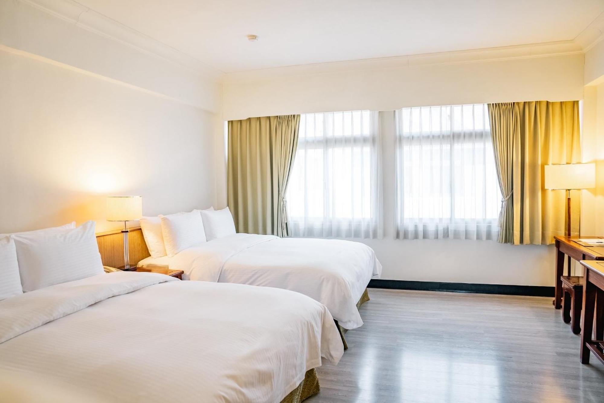 East Coast Hotel Città di Hualien Esterno foto